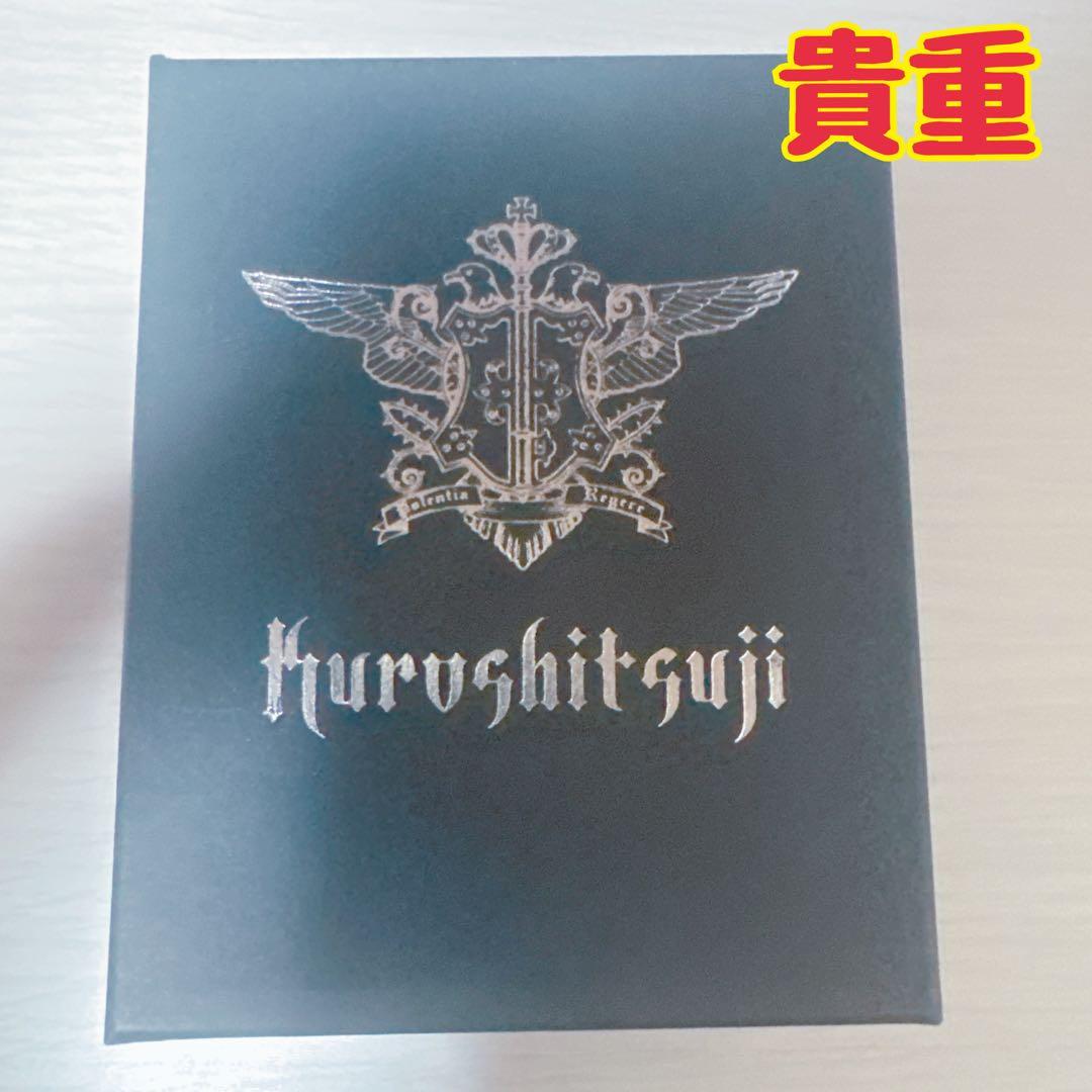 黒執事 セバスチャン ラペルピン イラストカード入