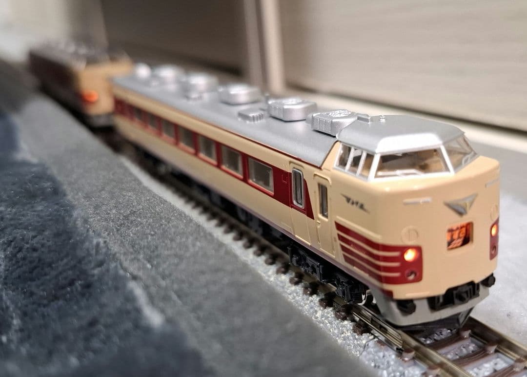 KATO 10-160 183系1000番台 直流特急形電車