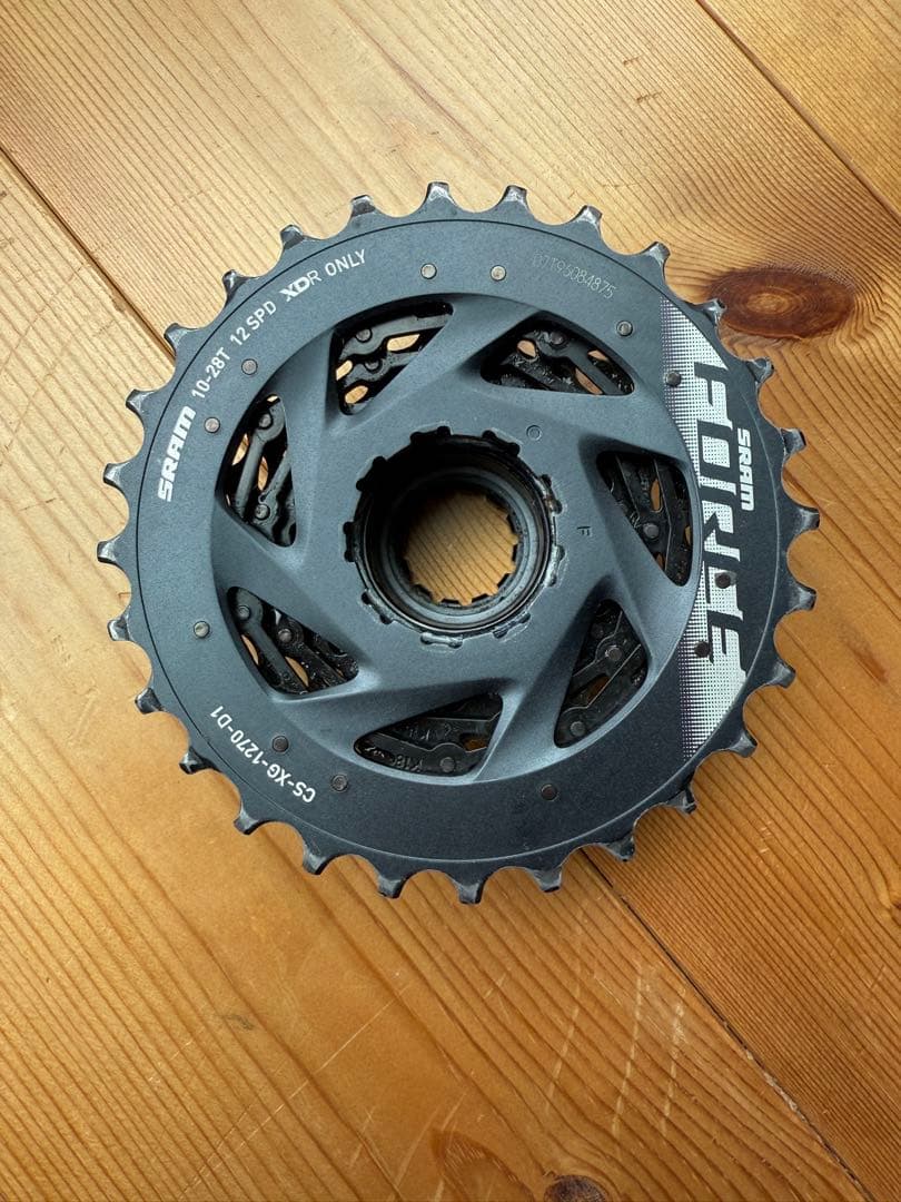 SRAM Force XG-1270-D1 スプロケ 10-28T【箱付き】