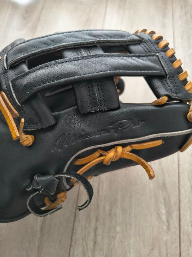 ミズノプロ　軟式　グローブ　黒