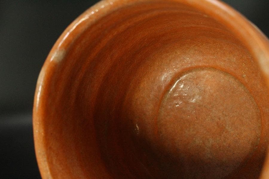 茶道具 楽焼 赤楽面取筒茶碗 抹茶茶碗 清楽印 八十本立 茶筅付 美品 765