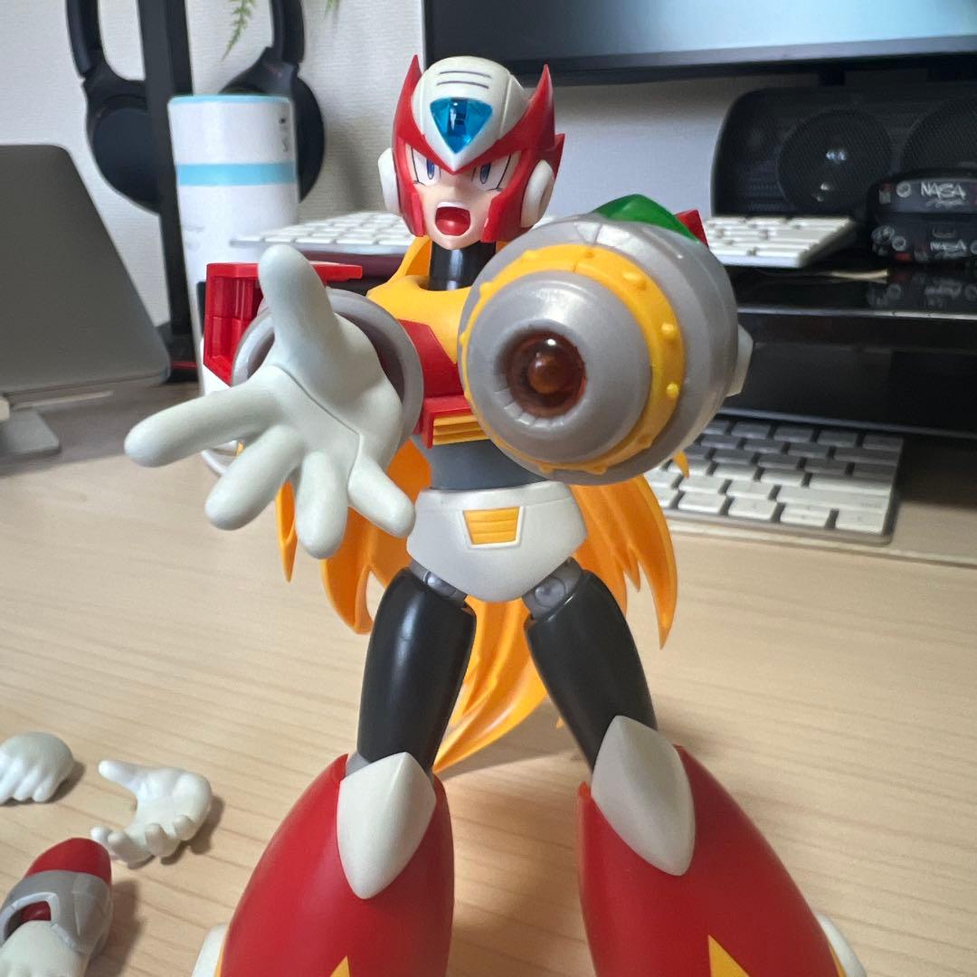 【組立済】コトブキヤ ロックマンX ゼロ プラモデル フィギュア　壽屋
