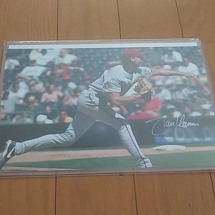 ランディ・ジョンソン(アリゾナ・ダイヤモンドバックス)直筆サイン入フォト証明書付