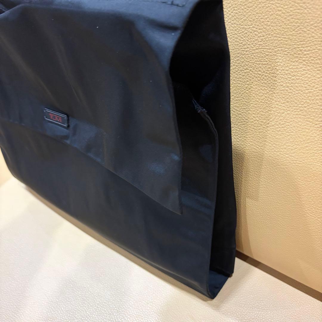 新品TUMI　旅行や出張にシワにならずに収納できる優れもの大容量パック　希少限定