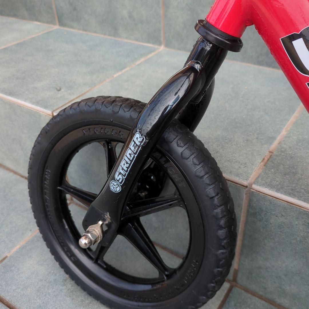 ストライダー　スポーツモデル12インチ　日本正規品