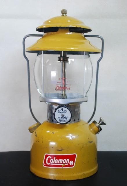 COLEMAN 200A GOLD BOND LANTERN　72807209