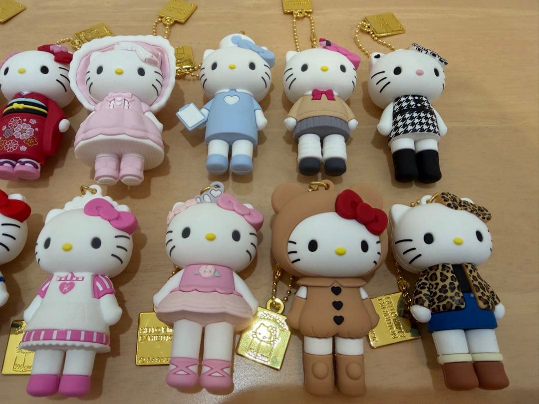 ハローキティ シークレットチャーム マスコット セット売り
