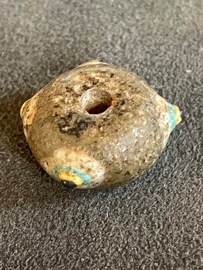 アンティークガラス玉　トレードビーズ アイビーズ