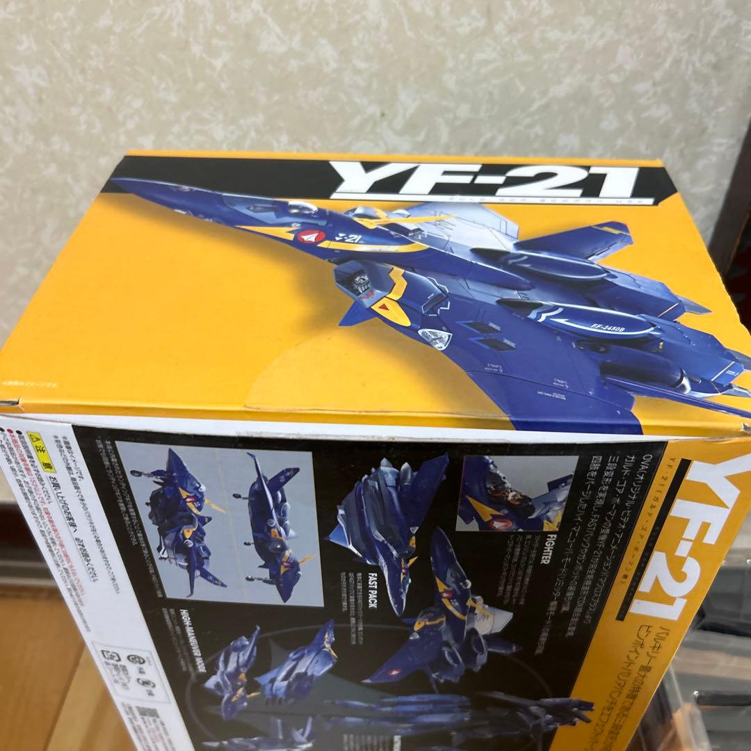 バンダイ DX超合金 YF-21(ガルド・ゴア・ボーマン機)
