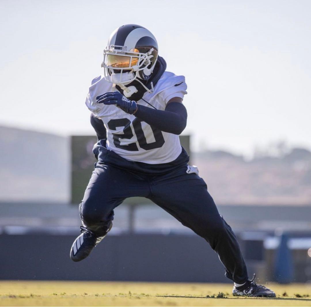 Schutt AirXP Mサイズアメリカンフットボール ヘルメット ホワイト