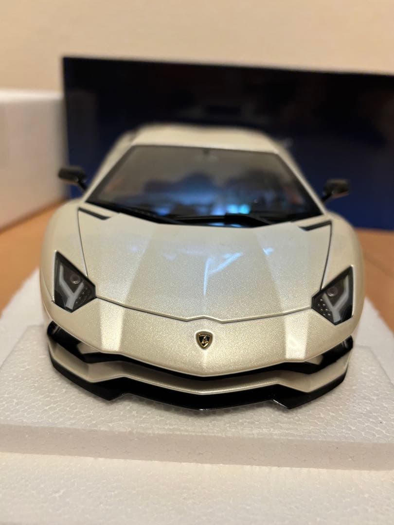 A UTOART Lamborghini Aventador S 1/18