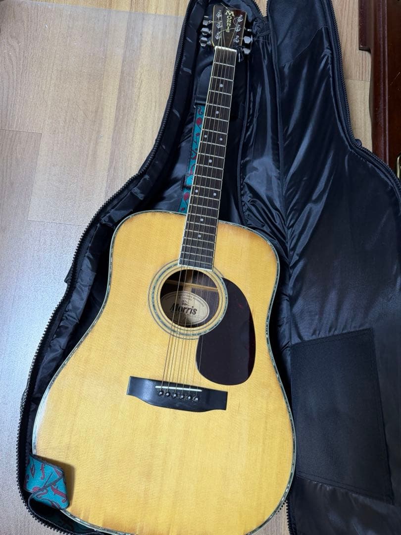MORRIS アコースティックギター ストラップ付き