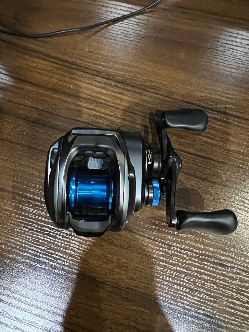 【SHIMANO】 シマノ SLX DC 70 6.3 右巻き 保証書付き☆美品