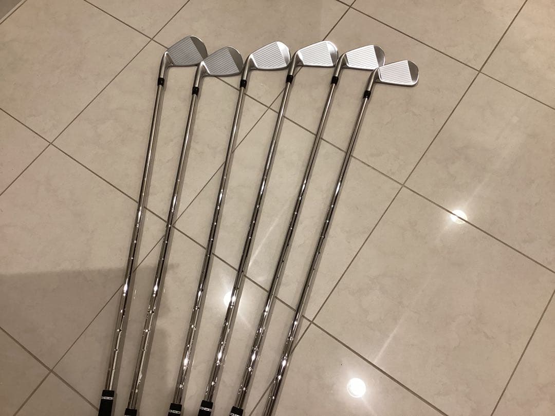 【新品未使用】タイトリスト T200 アイアンセット6本（保証書付）