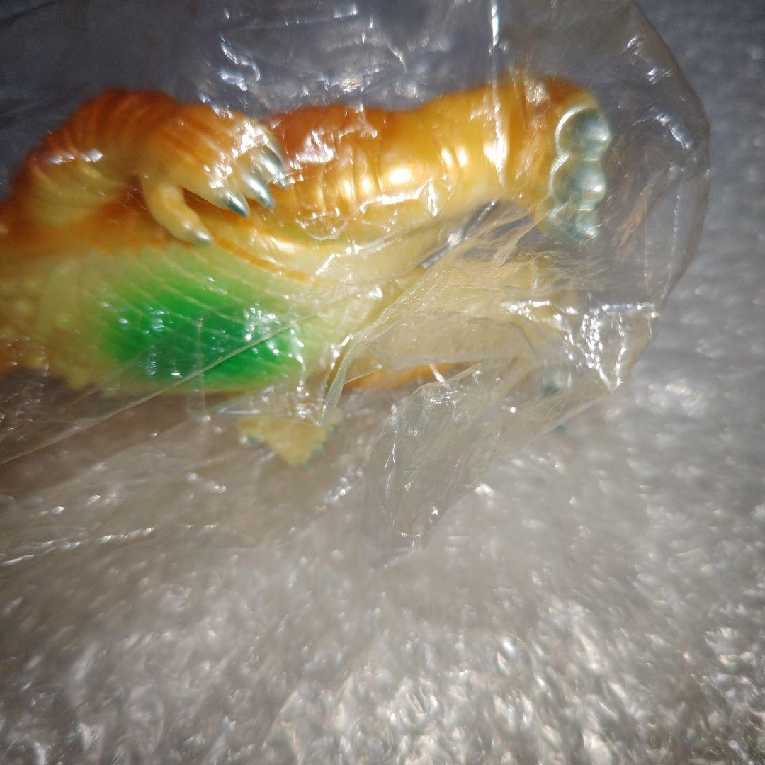 怪獣郷　ウルトラマン　ザラガス　ソフビ　未開封　現状品