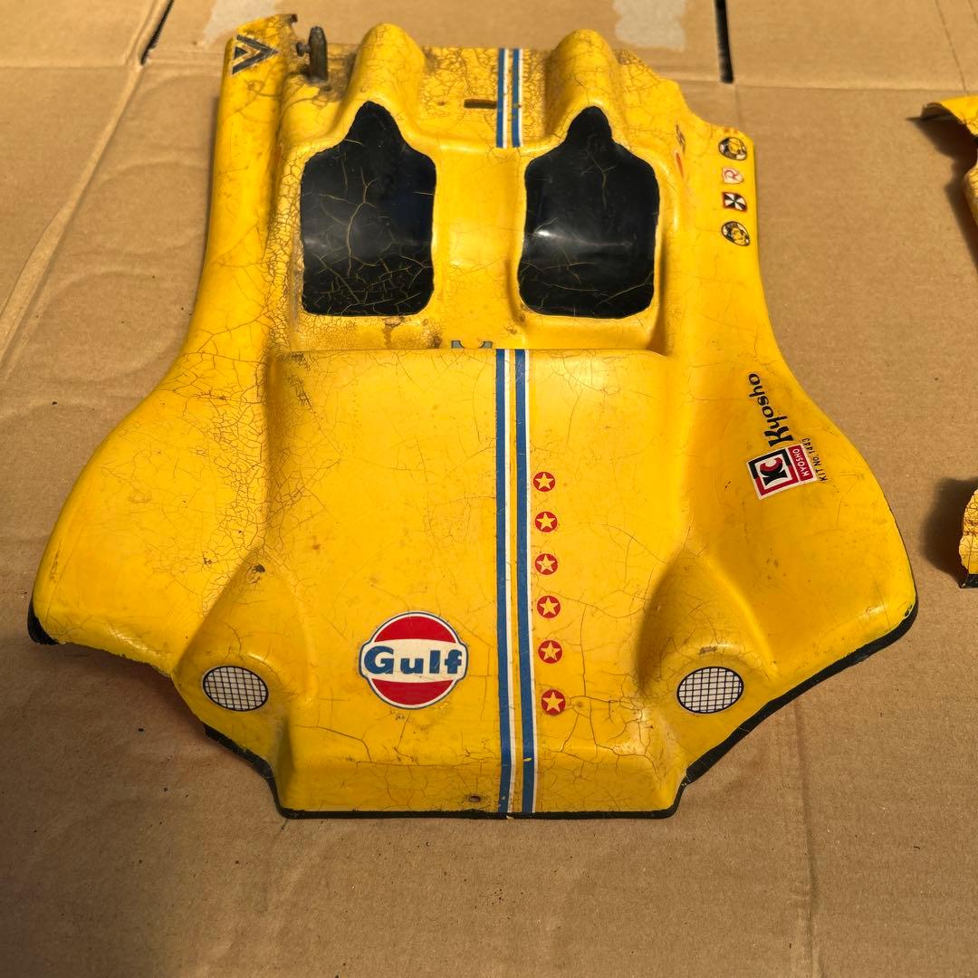 エンジン ラジコンカー