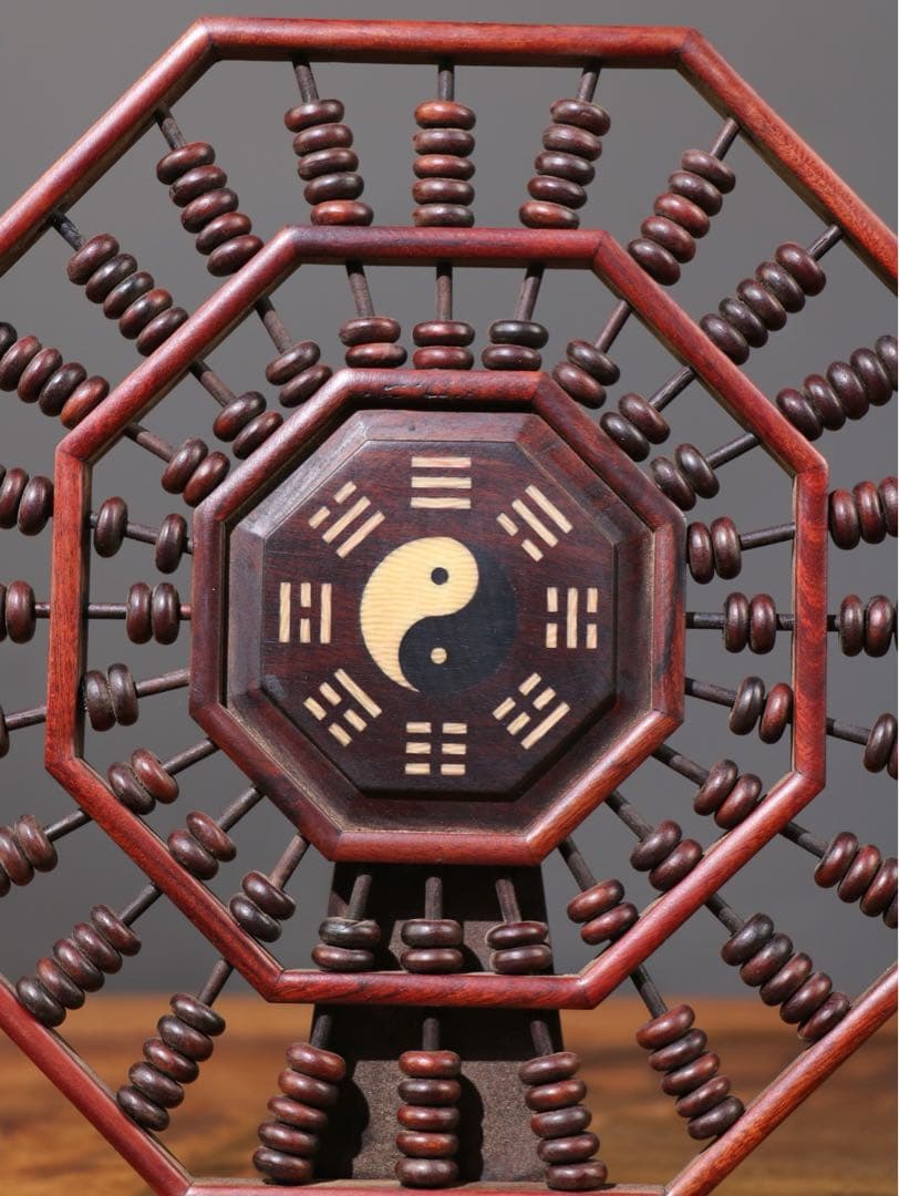 旧蔵　時代物　赤木製　八卦算盤　そろばん　運気が上昇回転屏風付きの飾り品 置物