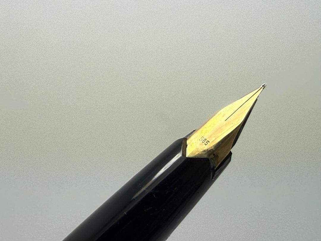 MONTBLANC モンブラン221　ペン先k14 万年筆