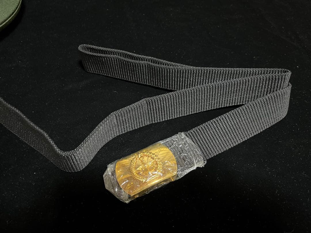 インドネシア国軍　陸軍の帽子2種とベルト　TNI