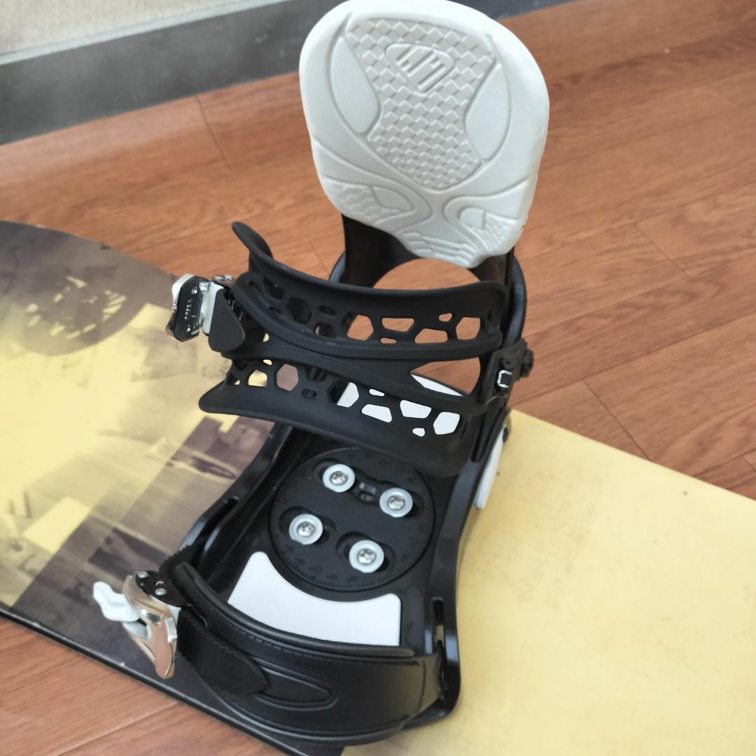 NITRO ADDICT STEVEN STONE コラボモデル 152cm