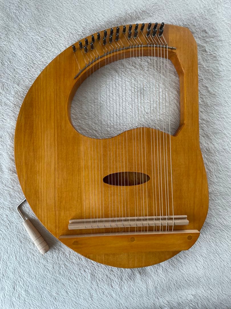 25弦　ライアー　リラ　木製アーチ型ハープ