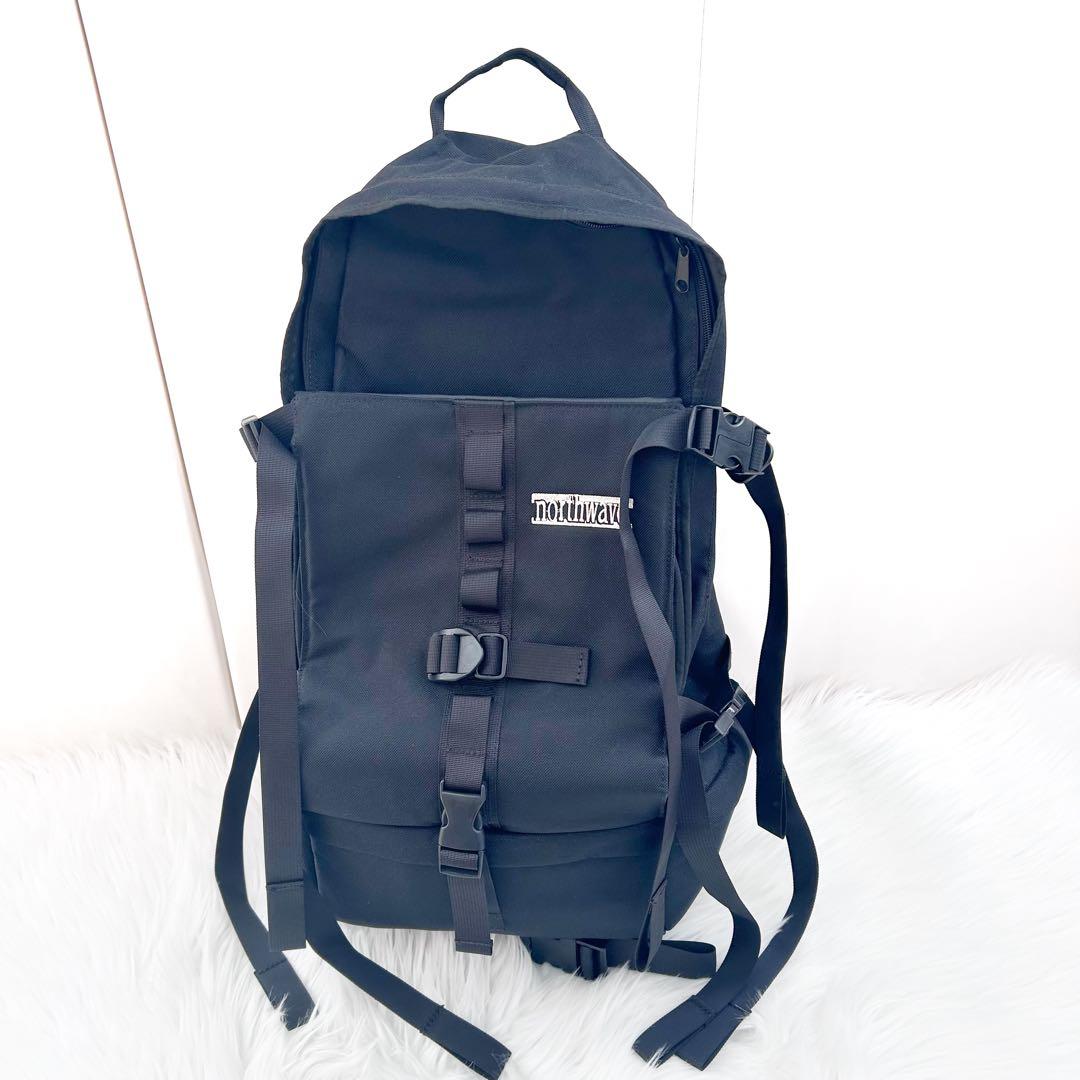 多機能バックパック　northwave リュック　スノボー　ストリート　ブラック