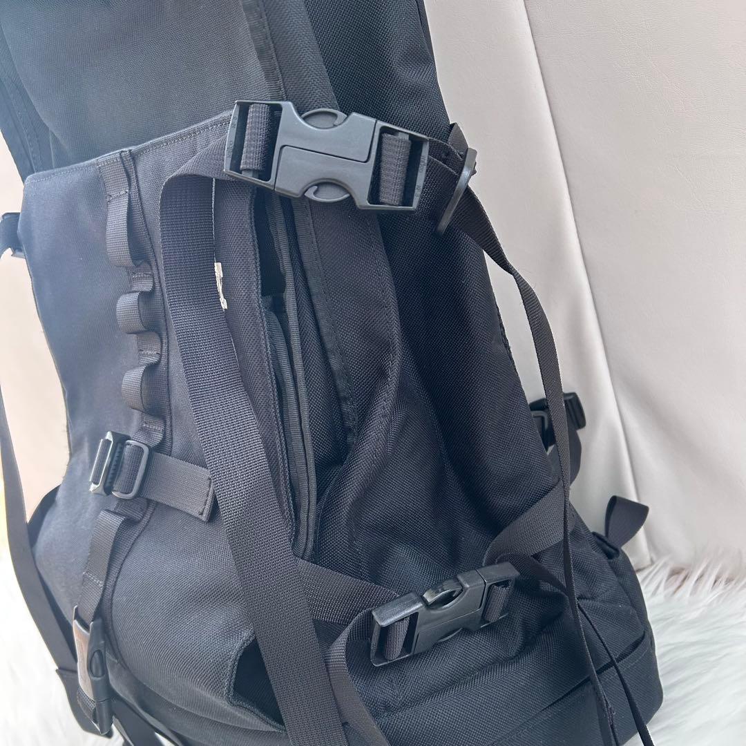 多機能バックパック　northwave リュック　スノボー　ストリート　ブラック