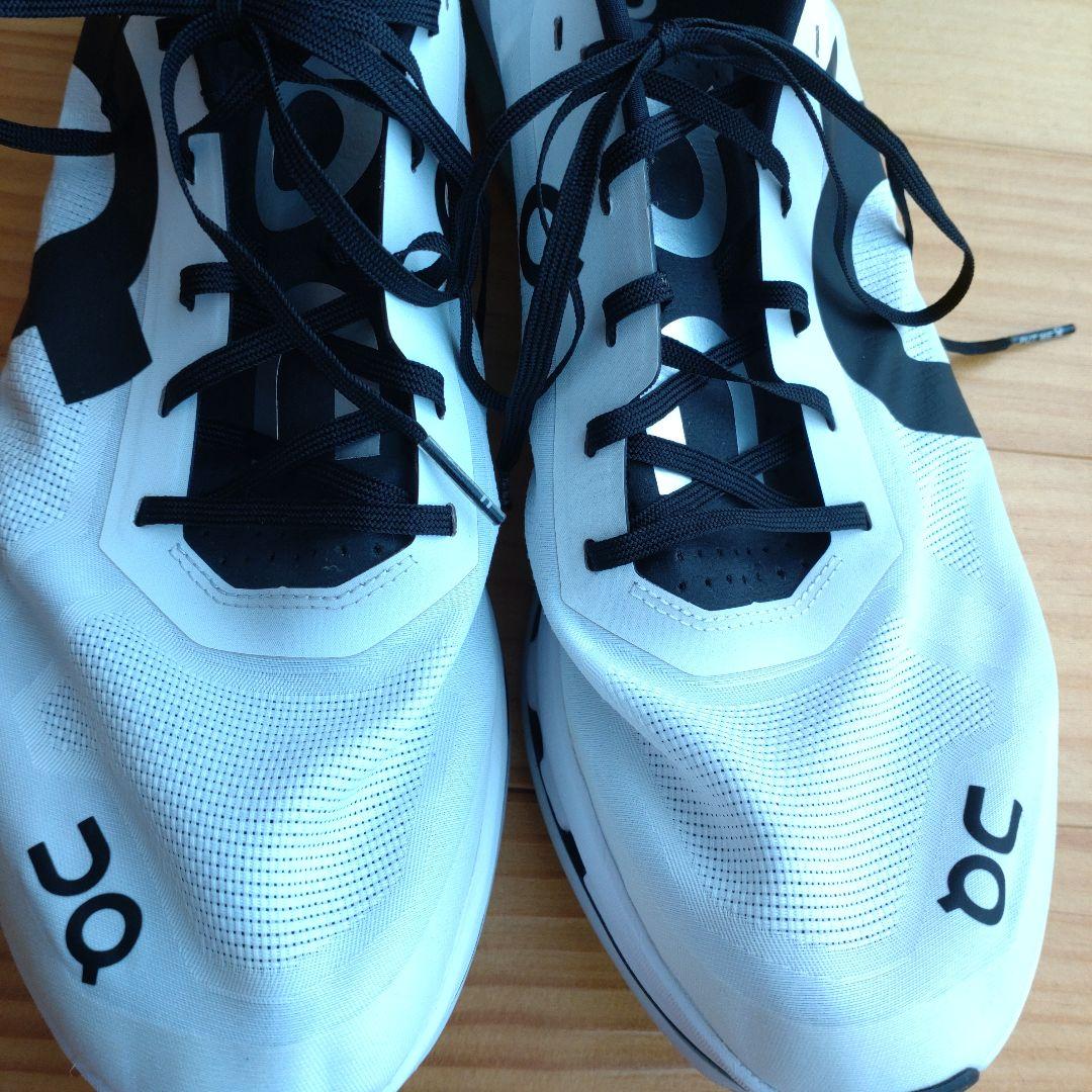 On クラウドブームエコー 28cm オン ランニング