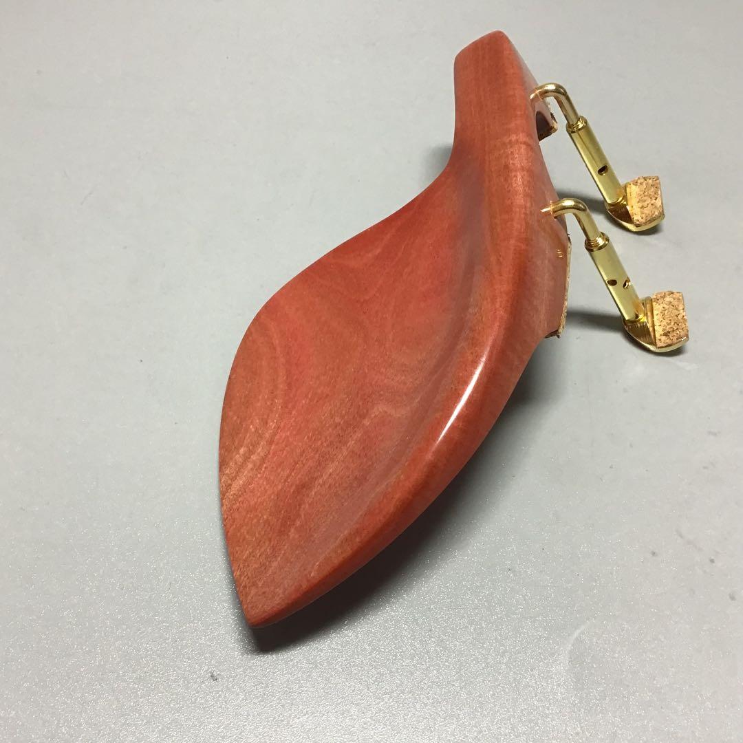 バイオリン顎当てピンクアイボリー　クローソン