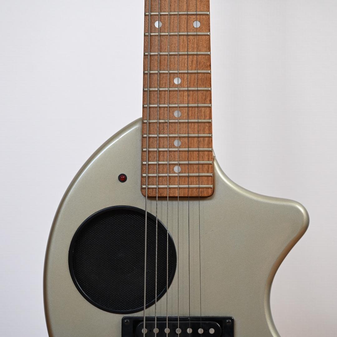Fernandes フェルナンデス ZO-3 アンプ内蔵エレキギター G003