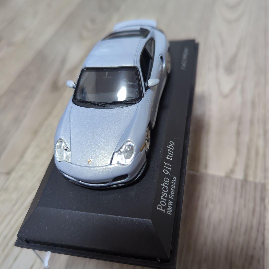 Porsche 911 turbo シルバー 1/43