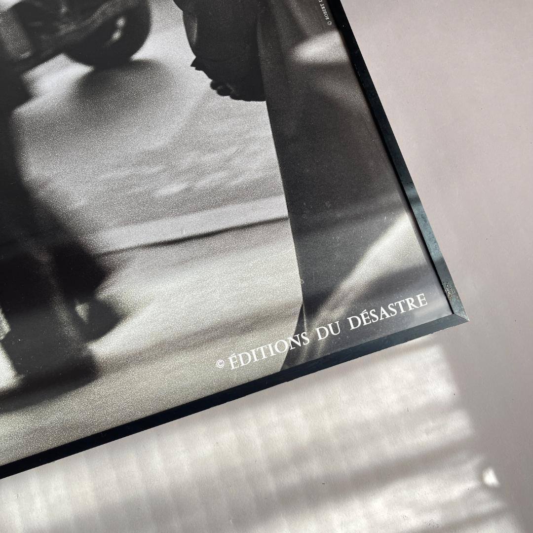 ロベールドアノー　パリ市庁舎前のキス　 Robert Doisneau