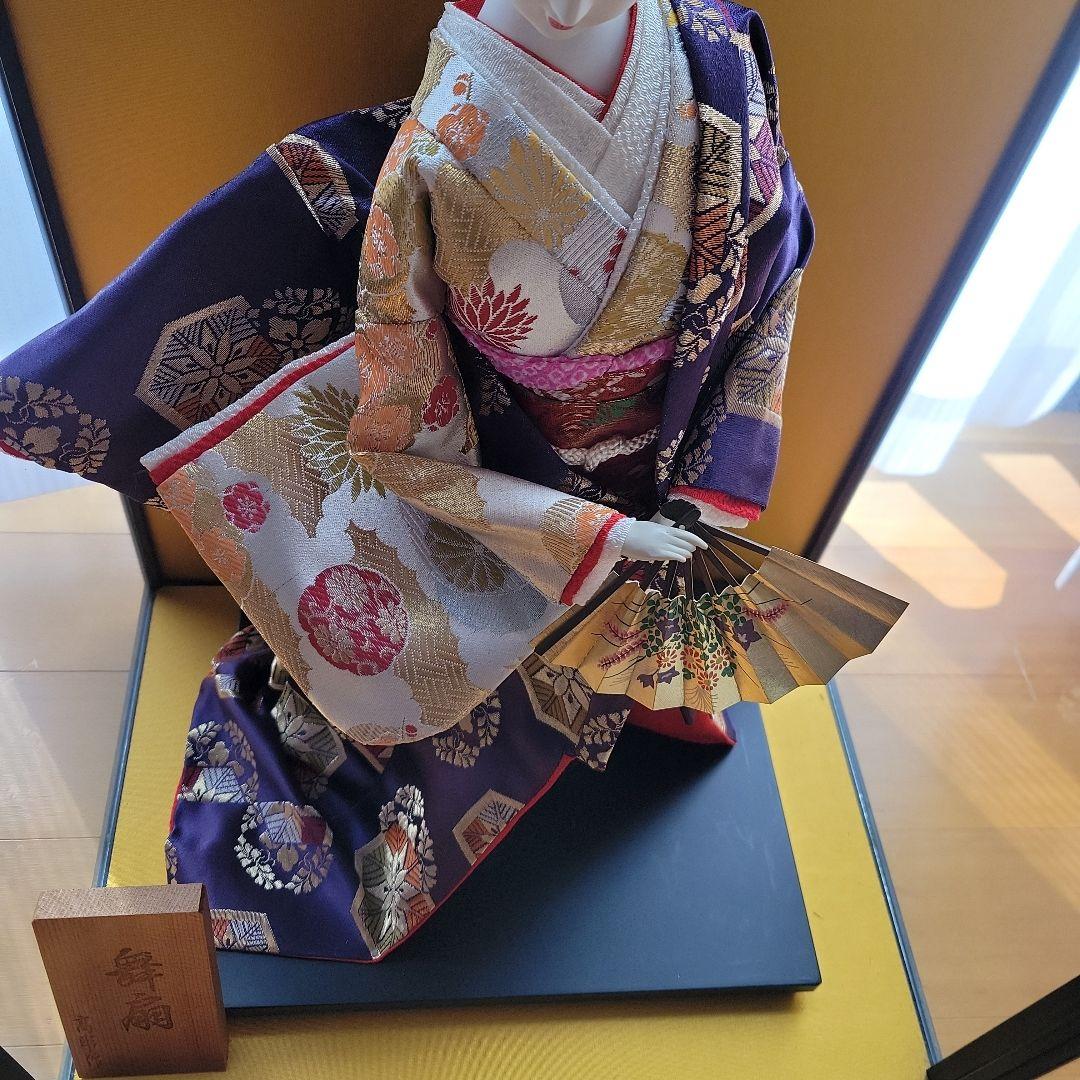 【希少・高級】舞踊人形　髙彫作　純木製工芸品　ガラスケース付き　高さ約50cm