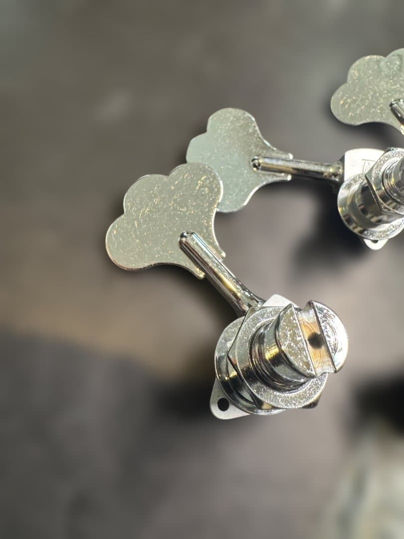 Hipshot （Xotic XPJ-1T 用）ペグ 4個セット