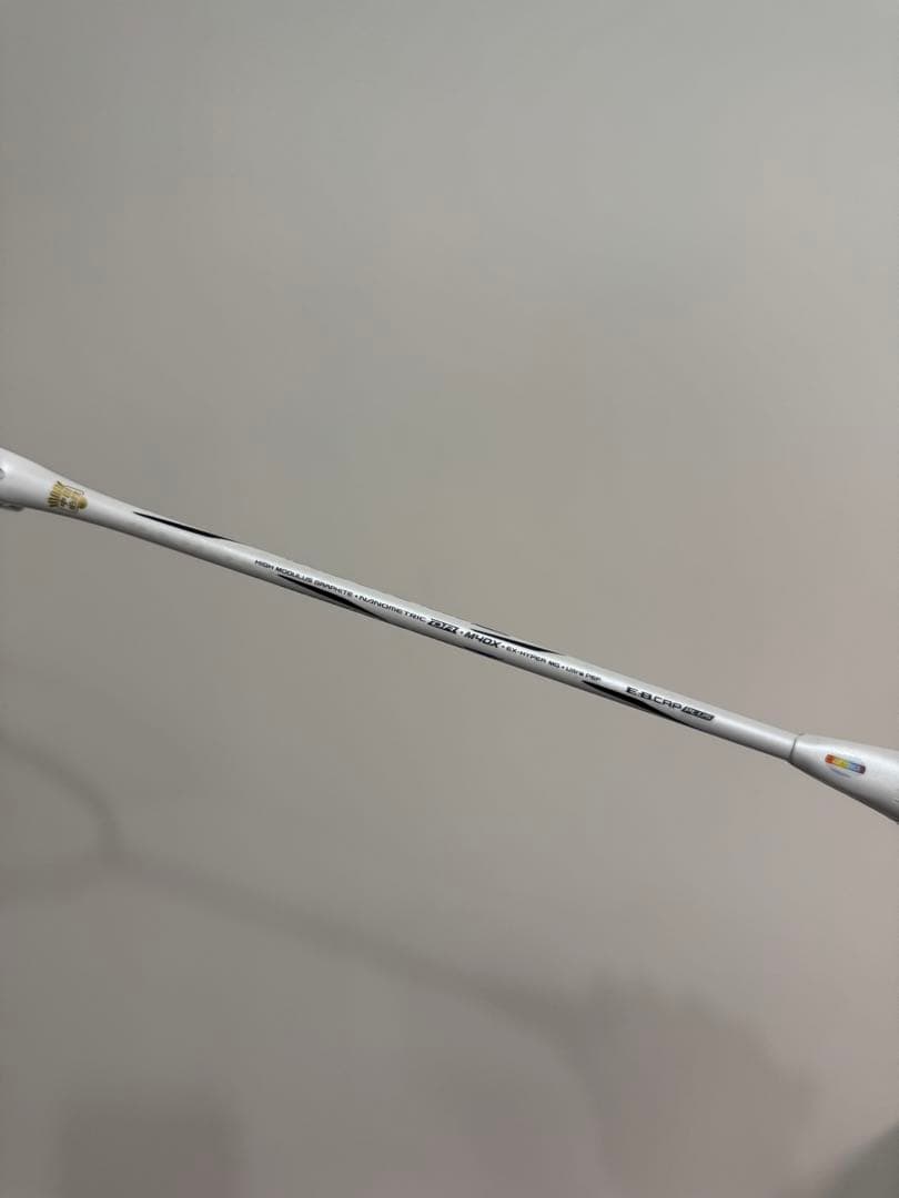 YONEX ナノフレア 1000Z 中国限定カラー 光と影 4U5