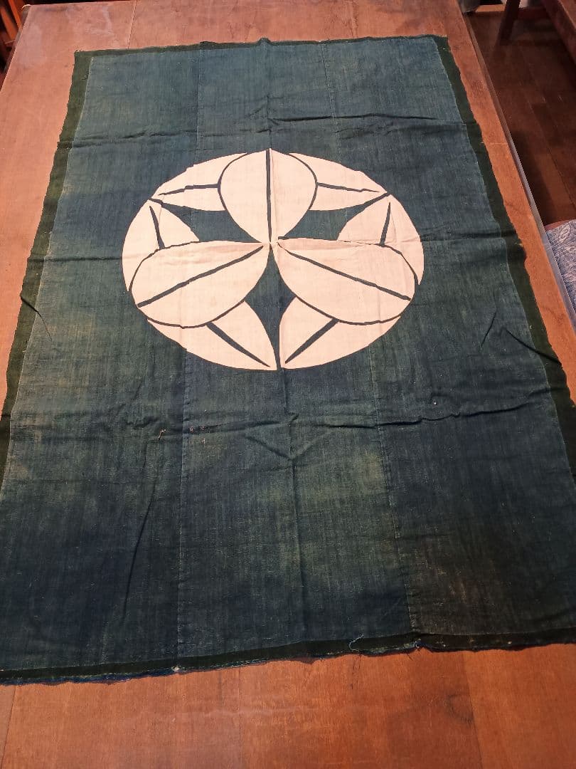古布草木染 くまい笹紋 ３幅布団側 グリーン染