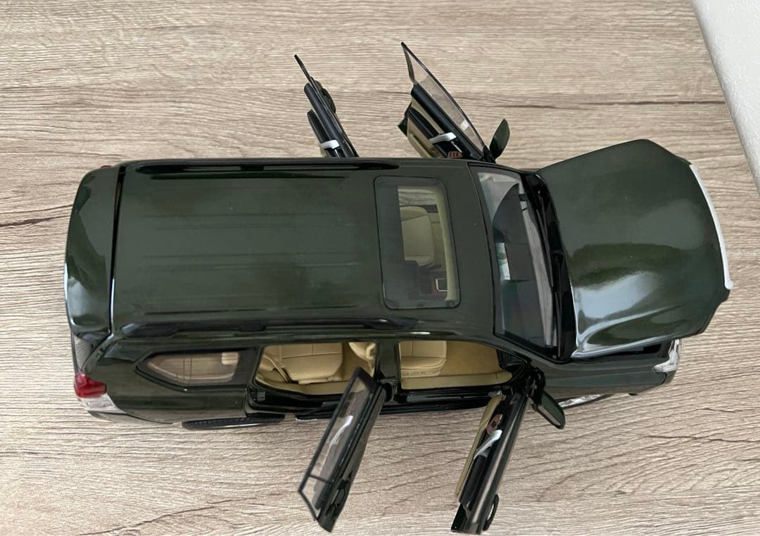 LAND CRUISER PRADO ランドクルーザー プラド 1/18