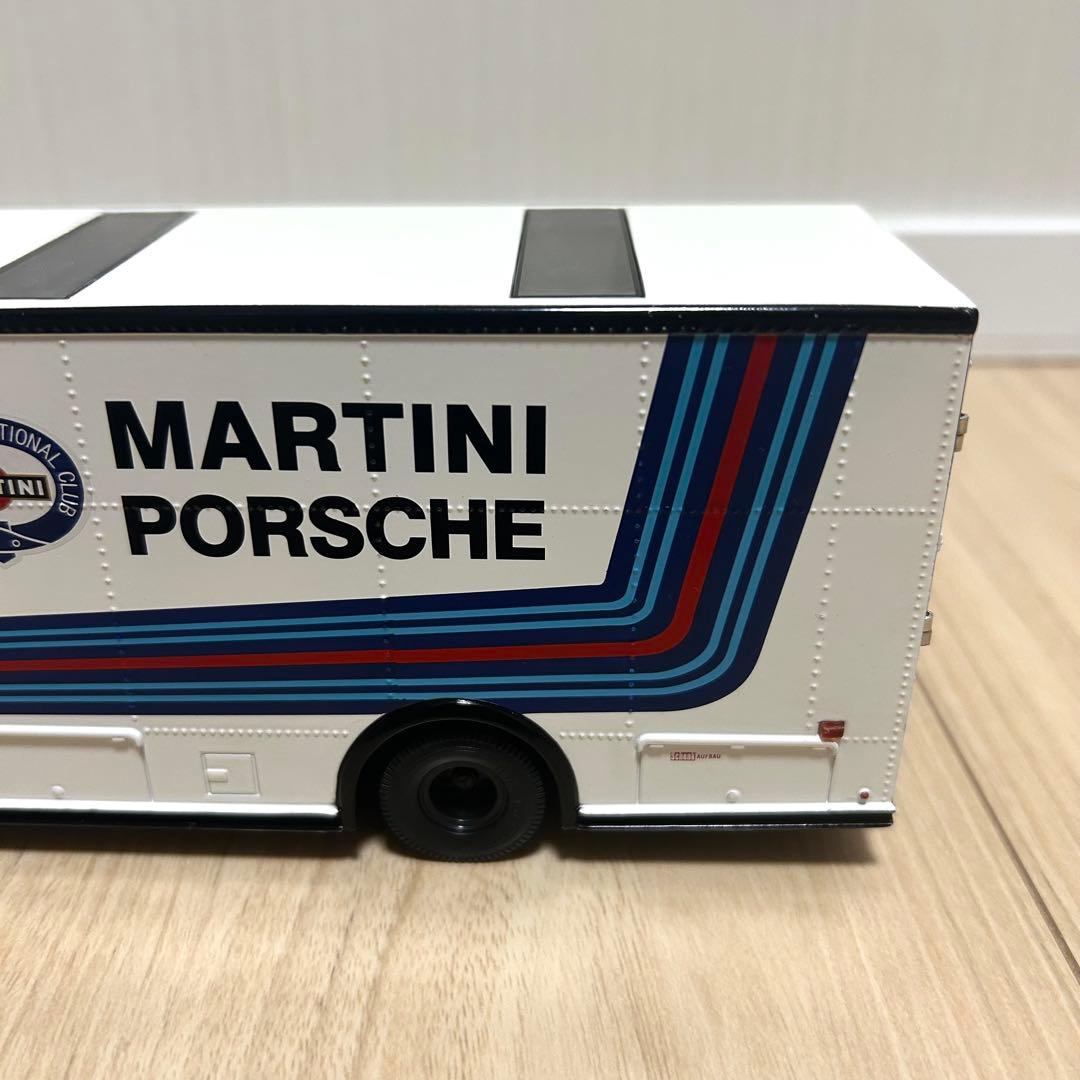 プレミアムクラシックス 1/43 マルティーニ ポルシェ トランスポーター