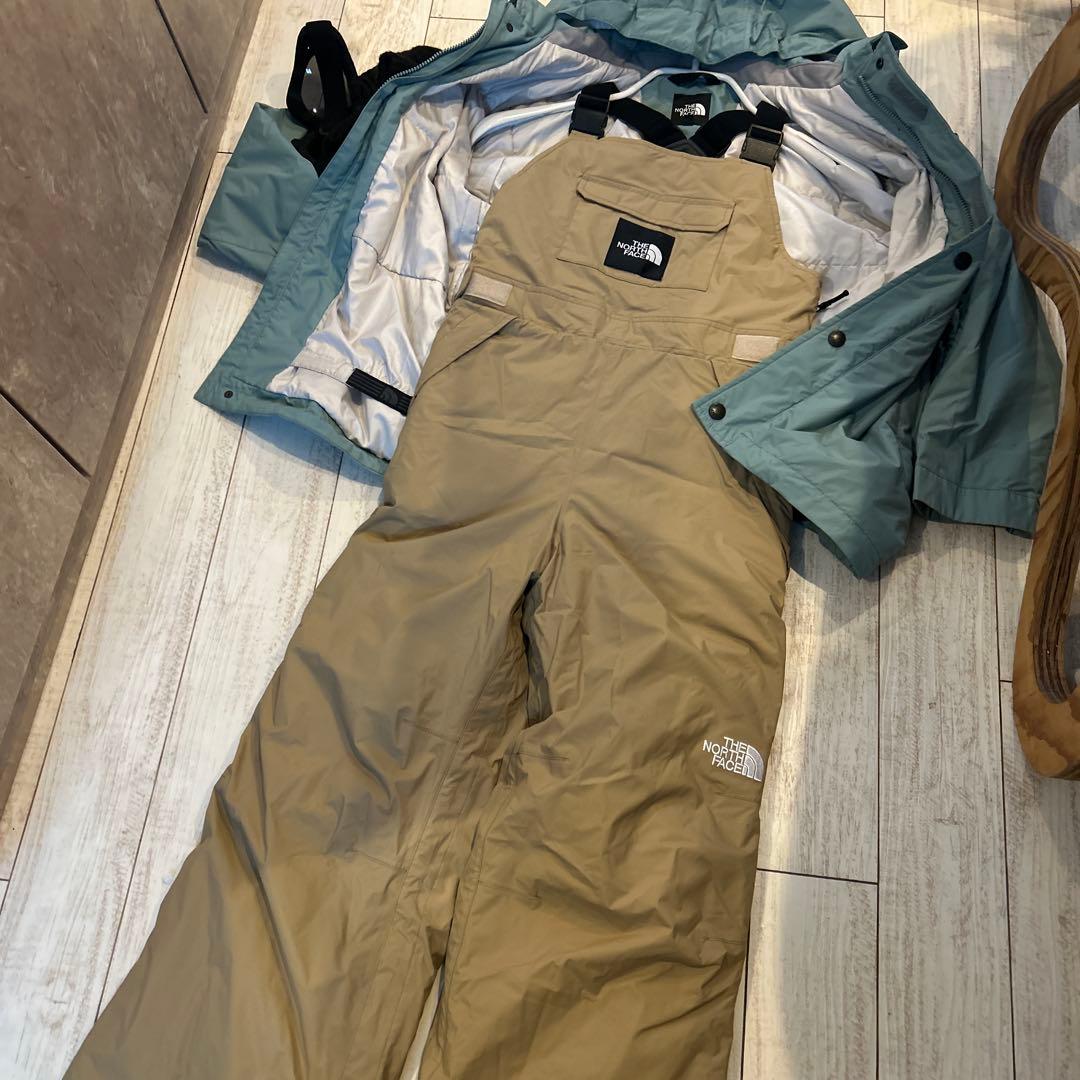 ノースフェイス　スキーウェアセット