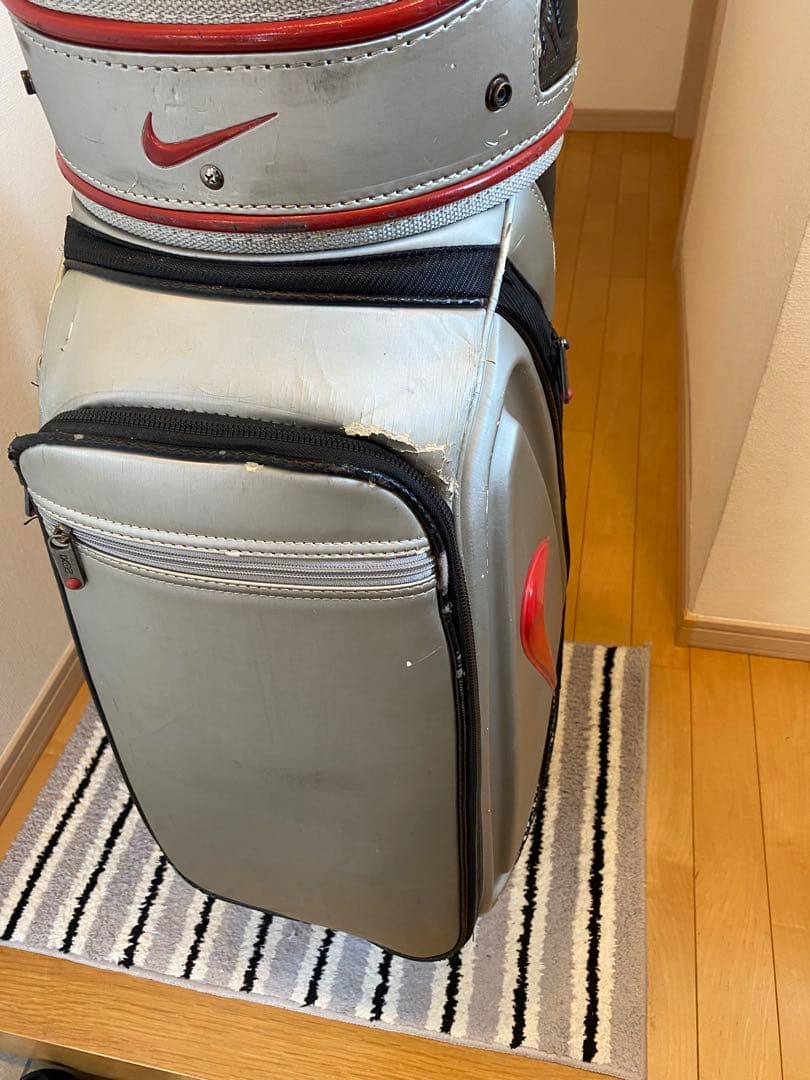 Nike 20XI キャディバッグ ツアーモデル タイガーウッズ