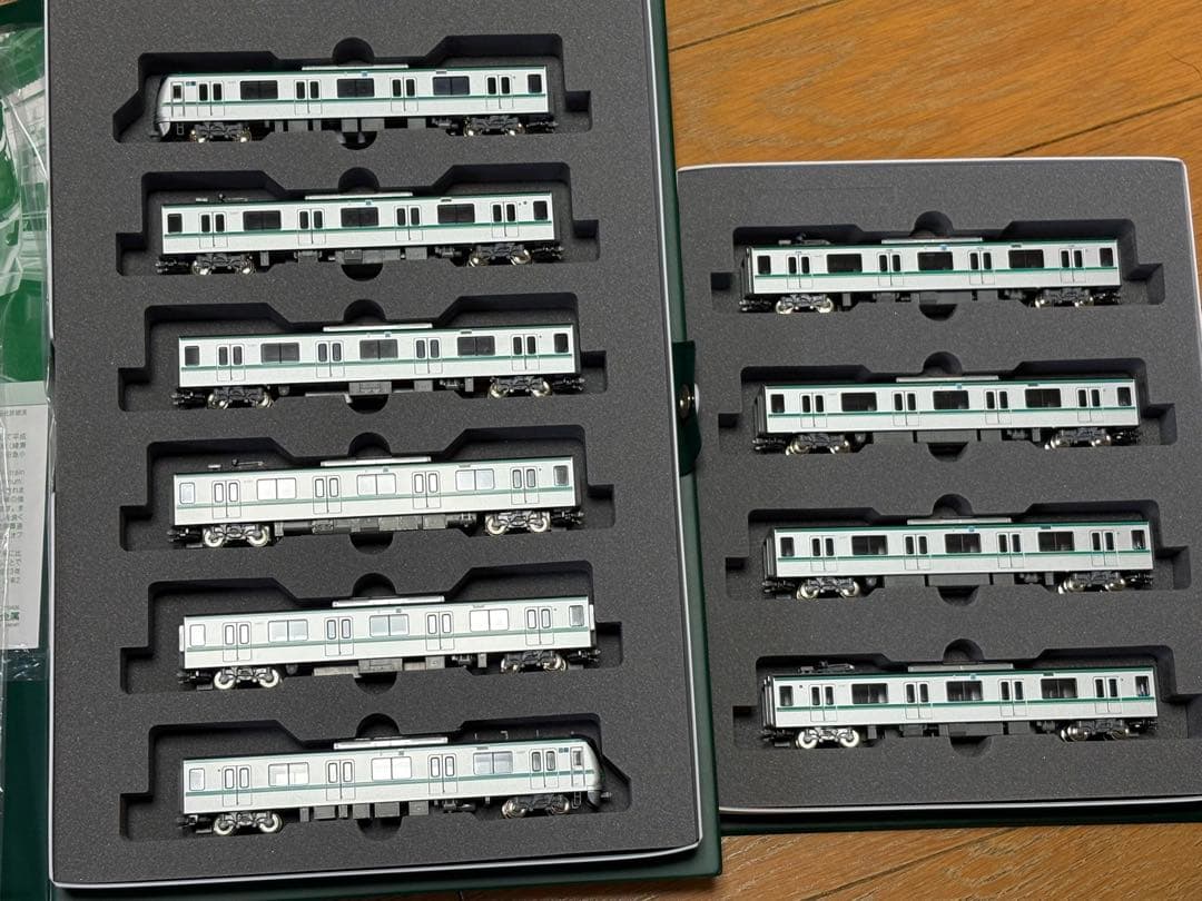 KATO 10-877/878 東京メトロ千代田線16000系 10両フルセット