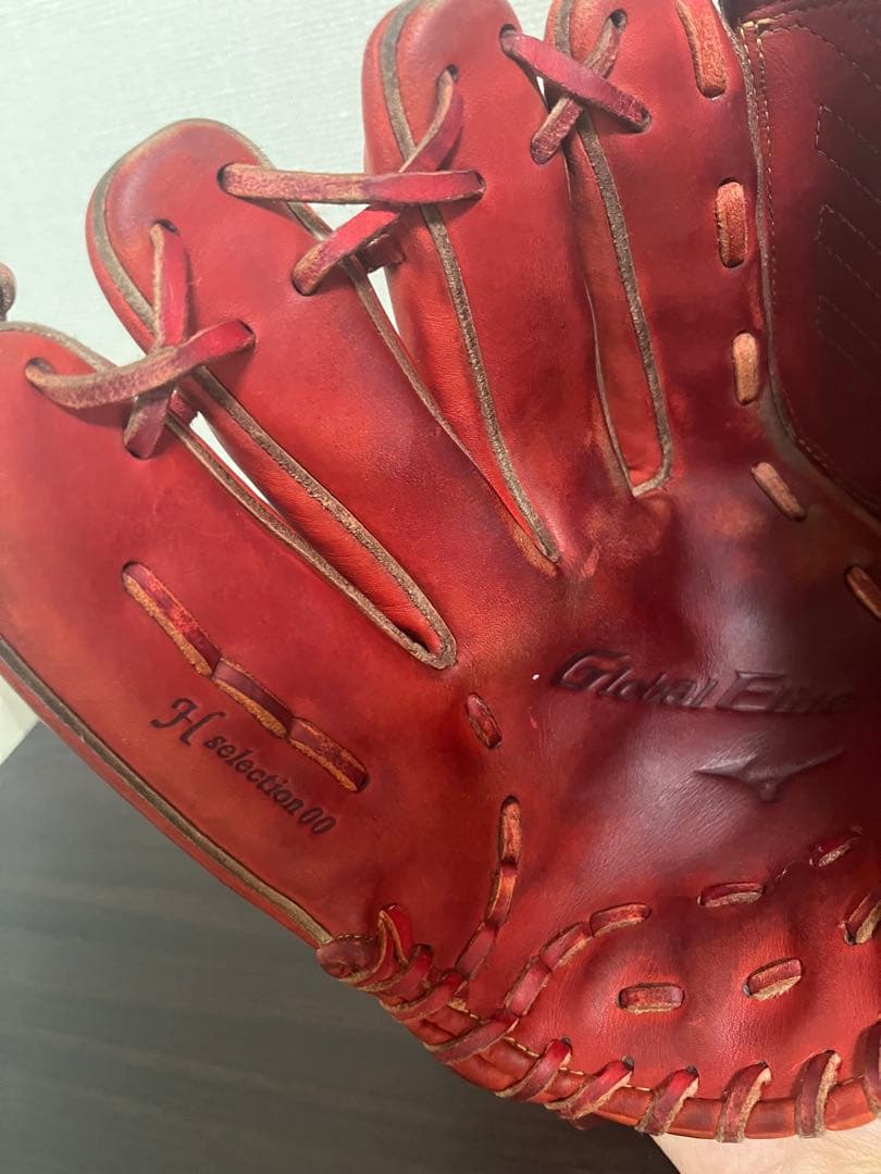 ミズノ　グローバルエリート　硬式グローブ　 投手用　左投げ用　赤色(レッド)
