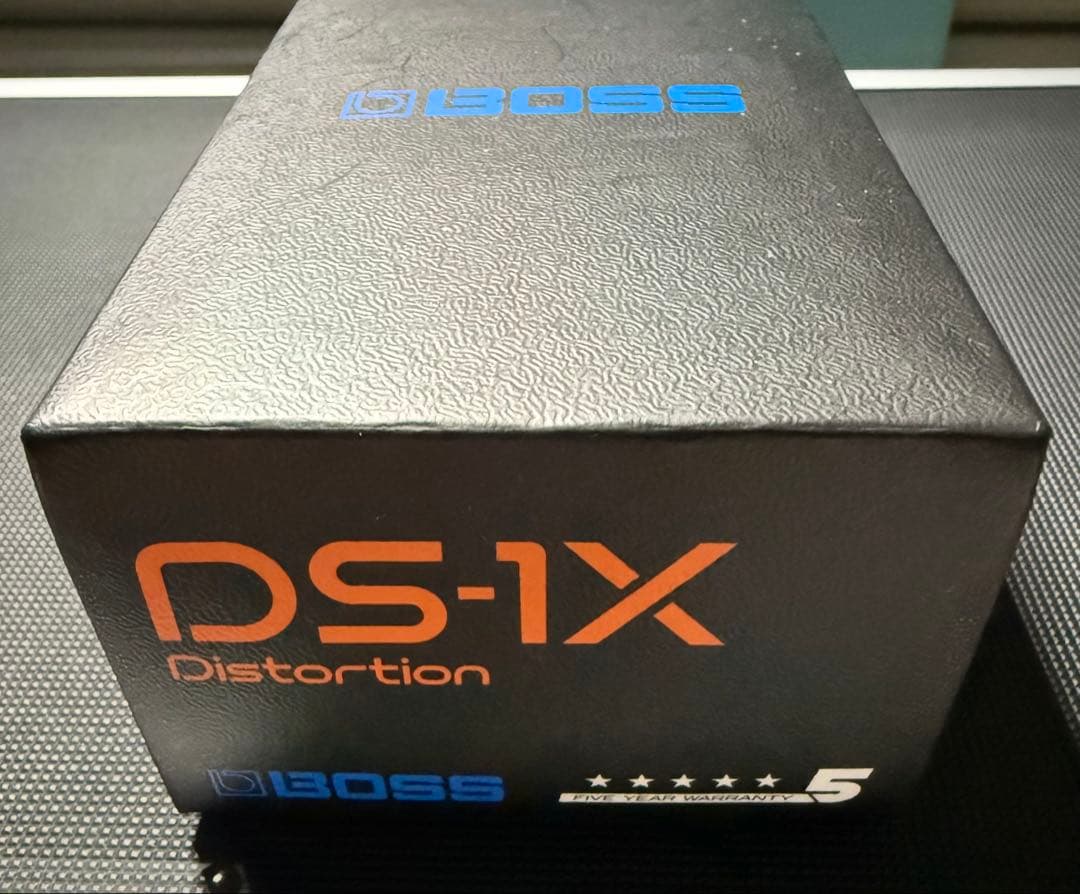 BOSS DS-1X ディストーションエフェクター