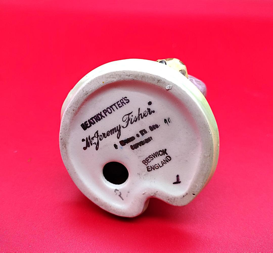 【BP2 ゴールドオーバル】BESWICK フィギュア かえる ピーターラビット