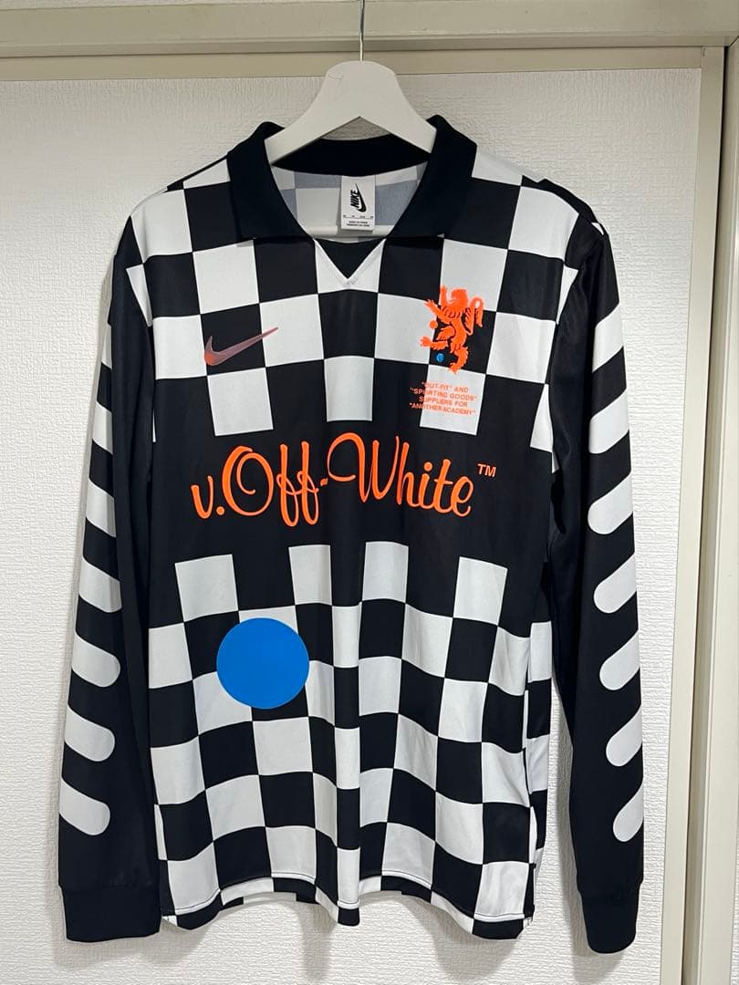 NIKE OFF-WHITE サッカーTシャツ・カットソー