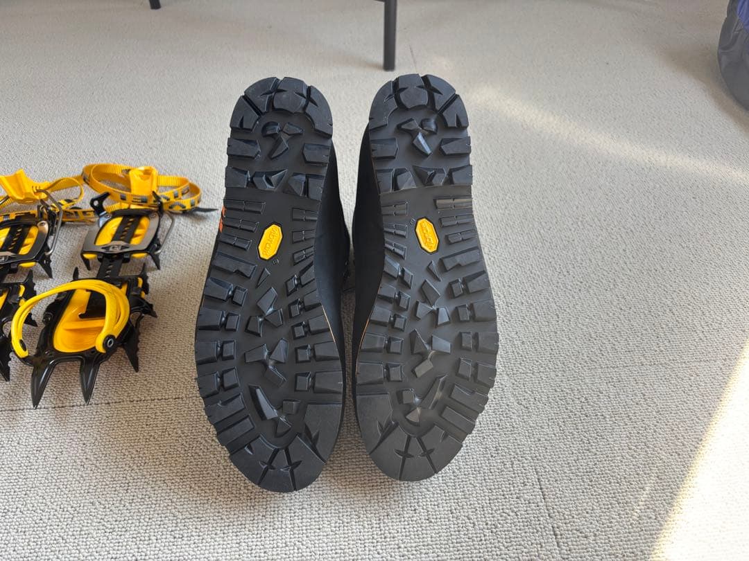 SCARPA マンタテック GTX 42 & グリベル air tech