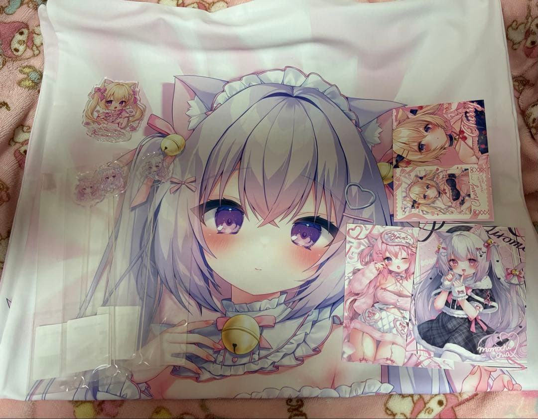 桃稚ちあ　しおんちゃん　抱き枕カバー　ももちあ教 ＋ ブロマイド、マドラー