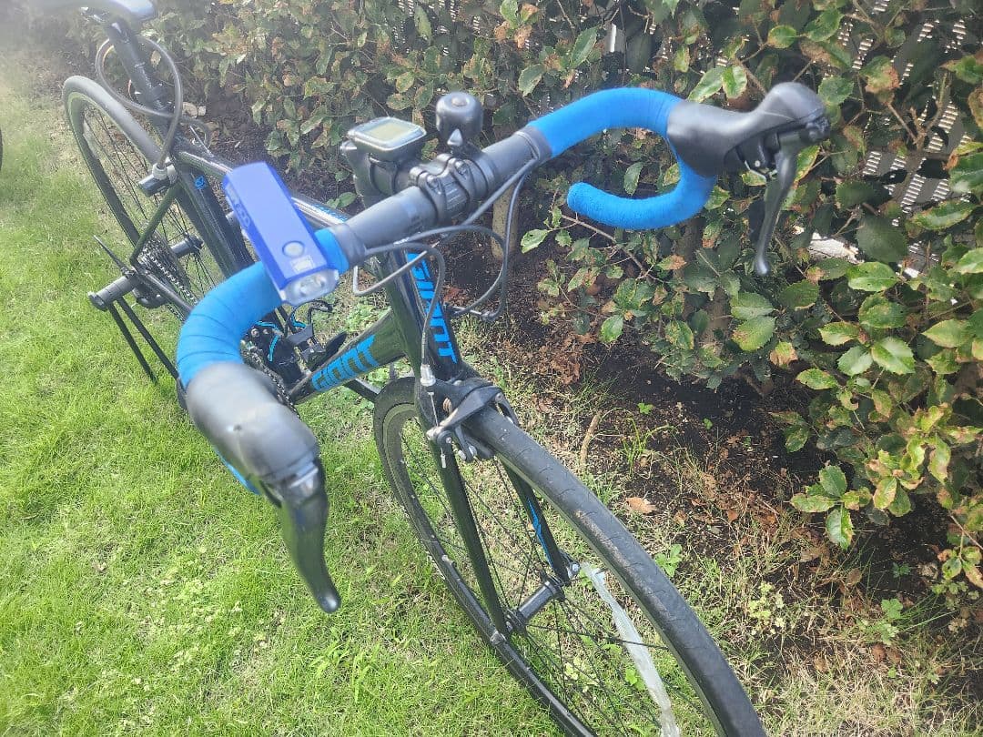 ジャイアントのロードバイク サイズM、中古