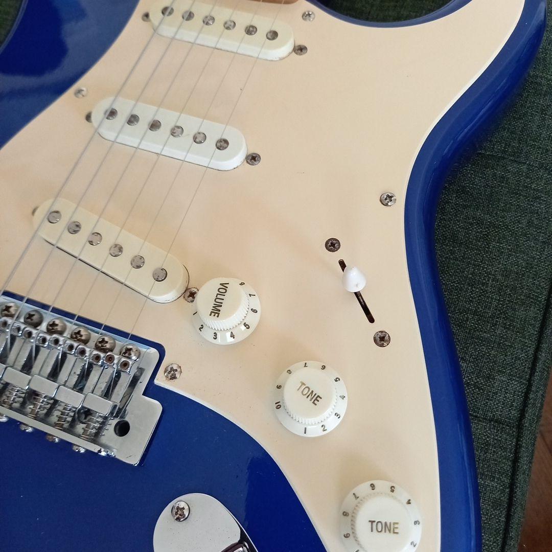 『訳あり』Squier by Fender Stratocaster