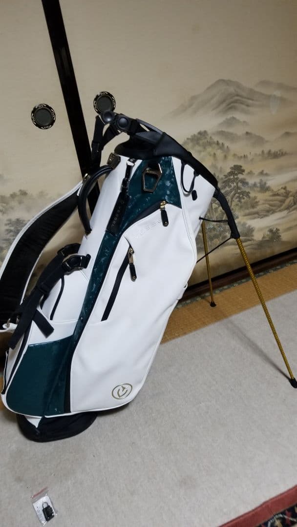 VESSEL　プレイヤー4.0 プロ　camo マスターズカラー　キャディバッグ